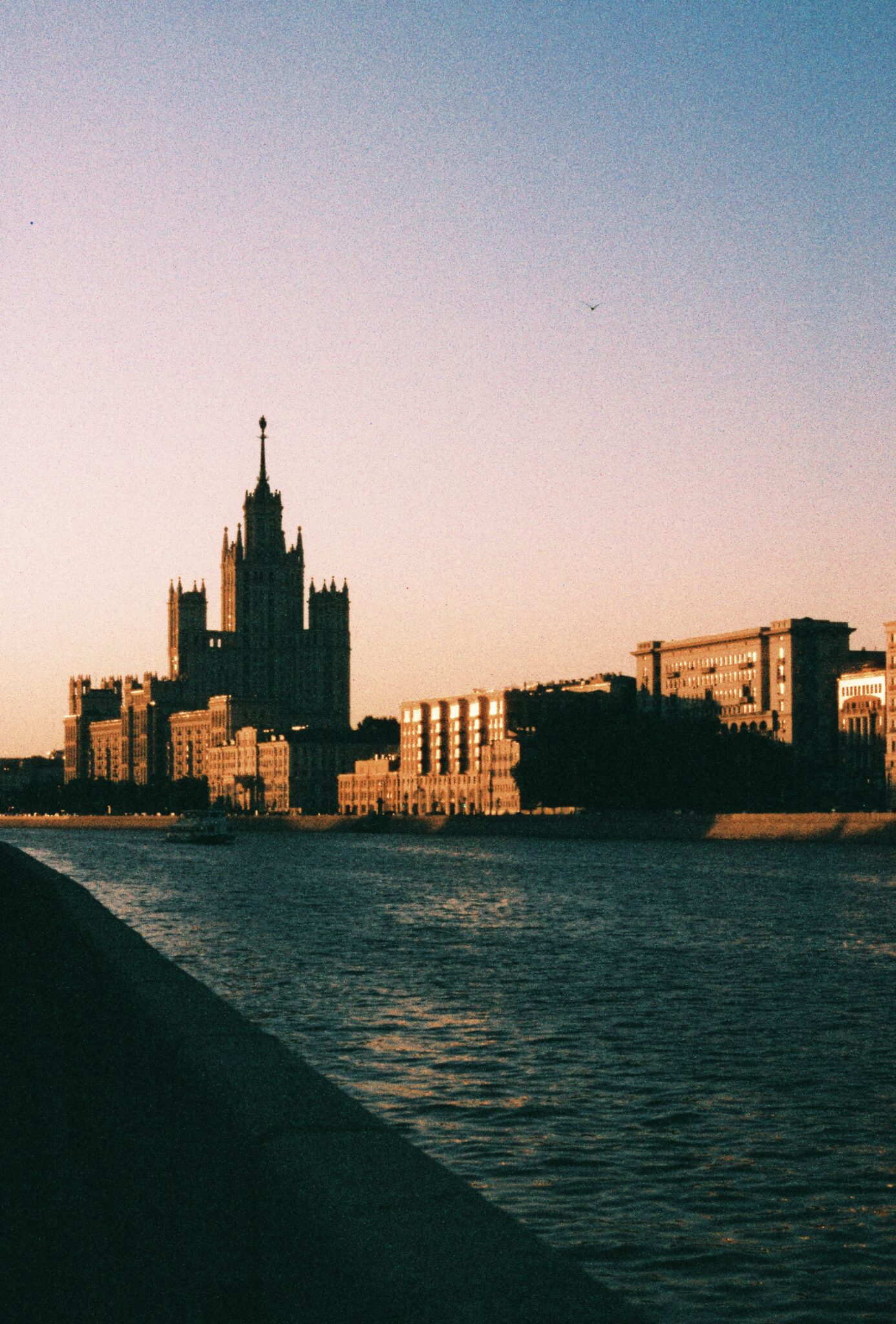 Не изданное за 2025г.