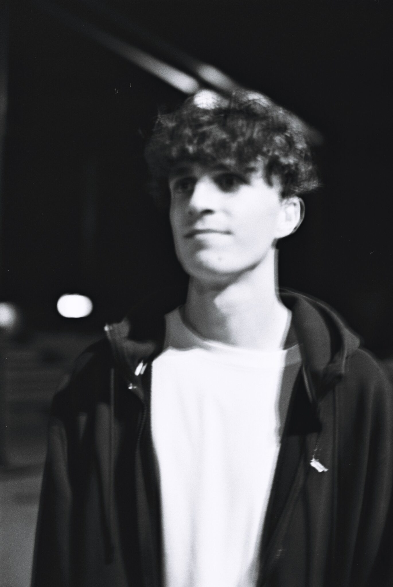 #12 AGFA Aviphot Pan 200